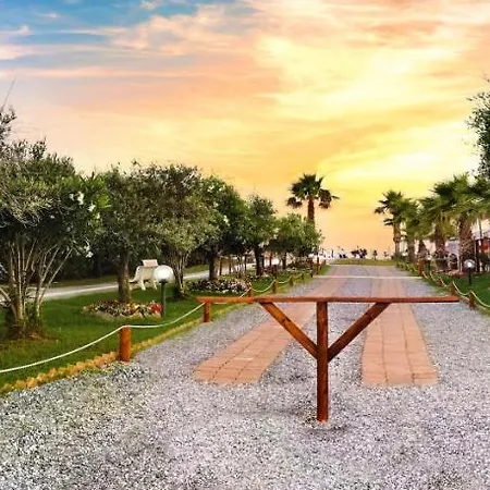 Отель Parco Dei Principi